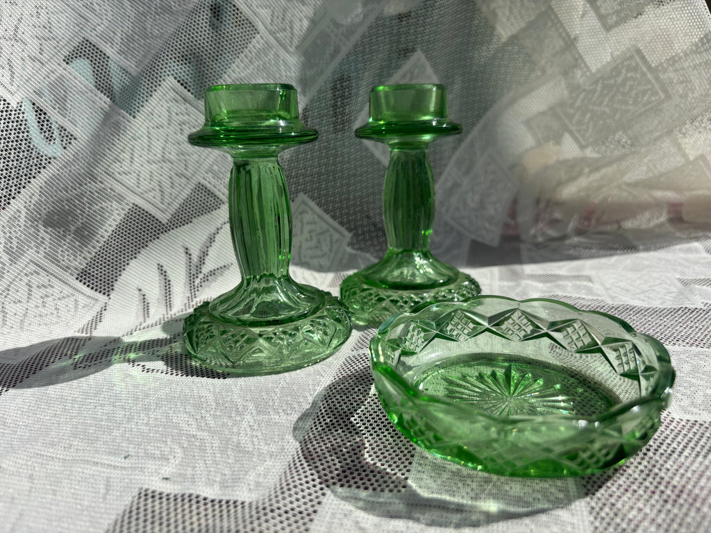 Art Deco dressing table set