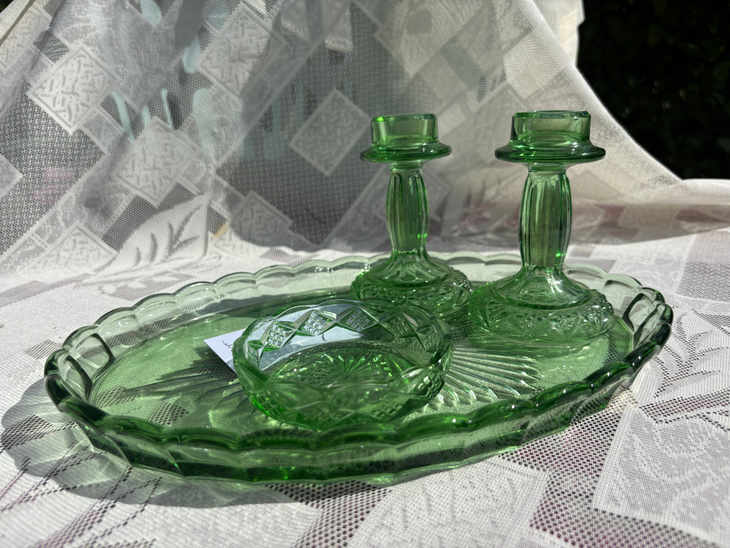 Art Deco dressing table set