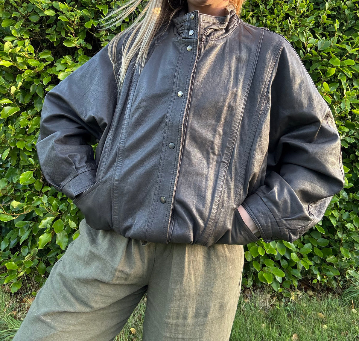 Grey/Brown high neck vintage leather jacket