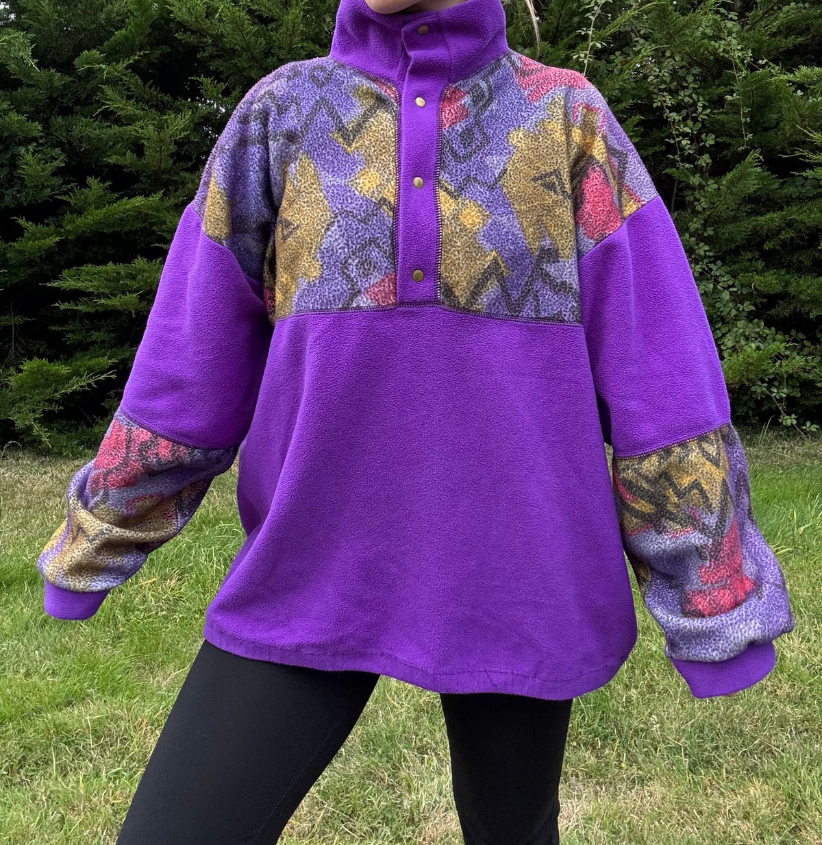 Funky 80s patterned fleece