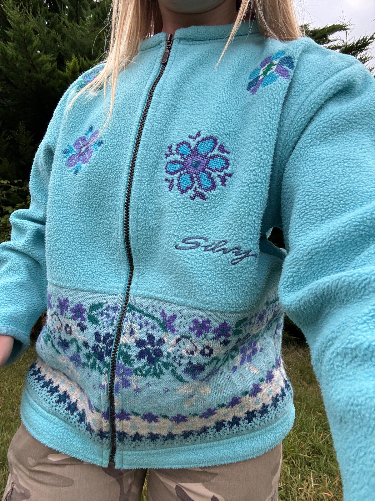 90s embroidered zip fleece
