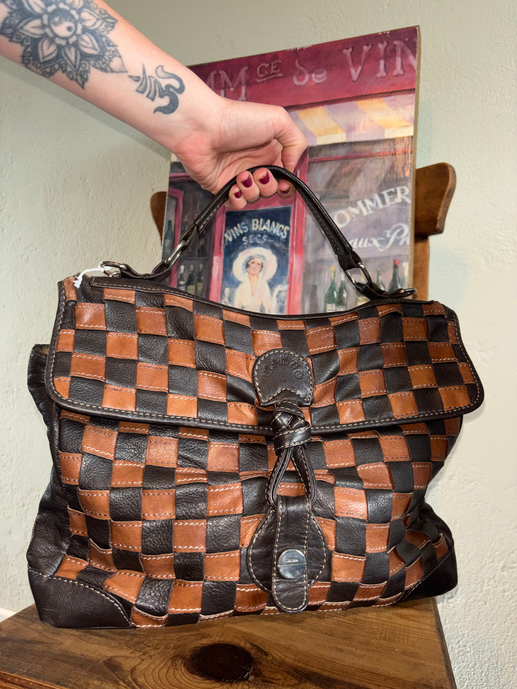 Italian leather criss cross handbag