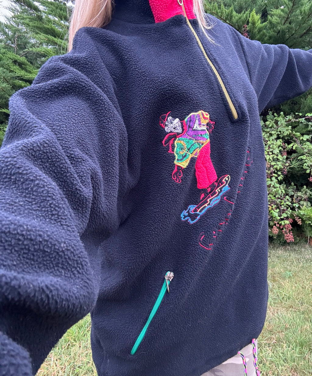 Vintage ski graphic half zip fleece